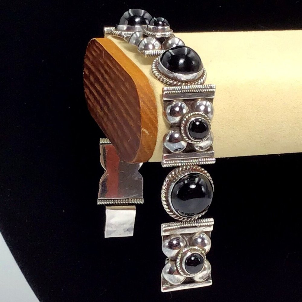 Sterling Silver Black Onyx Bracelet Mexico 41.1g 6.75” X ½”